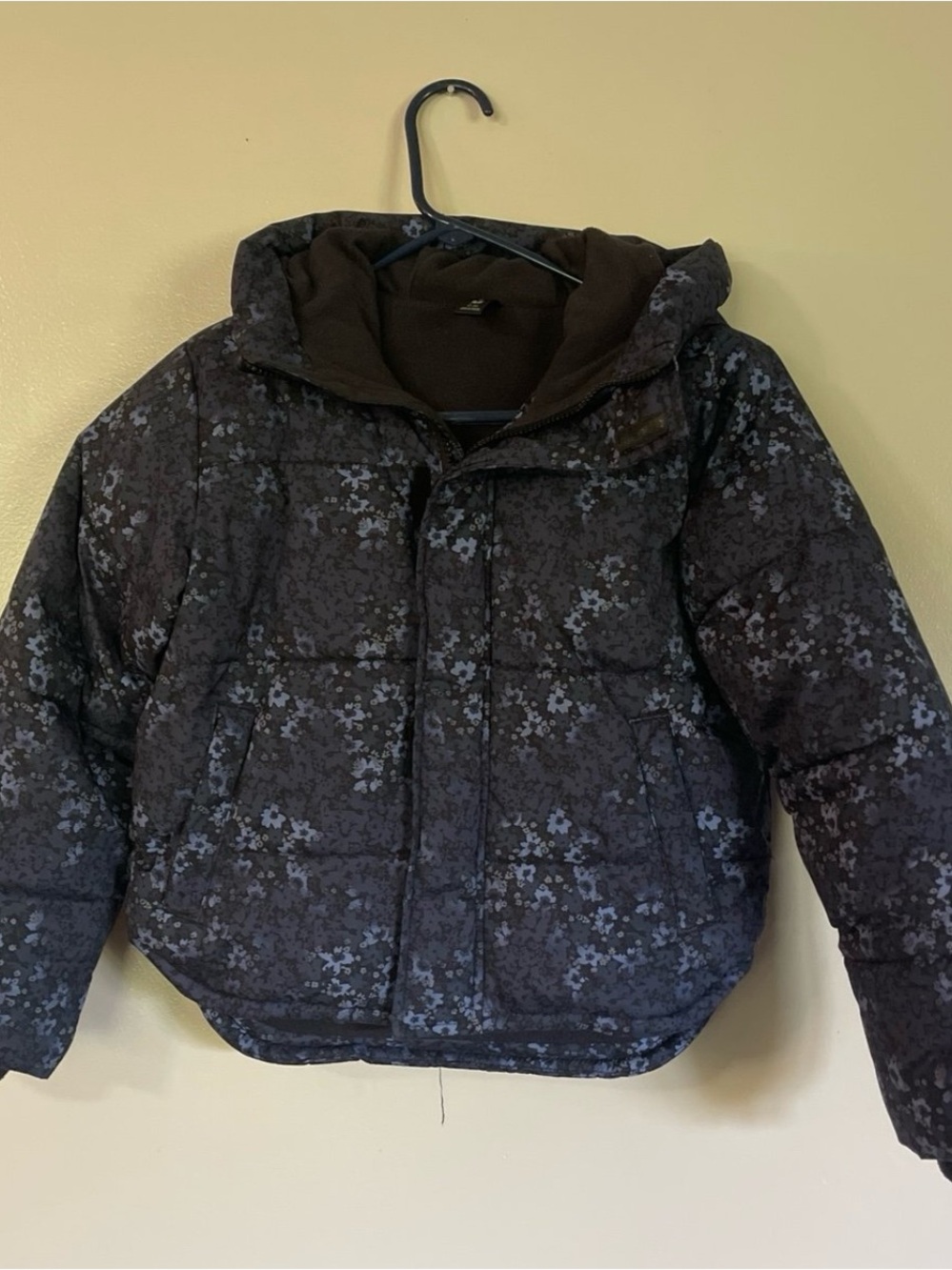 Girls All in motion Floral Puffer Jacket with Hood size 8